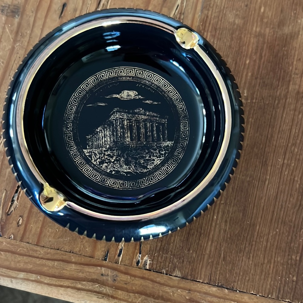 Ashtray with 24k gold from Greece
